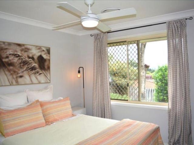 Room for rent in Canungra