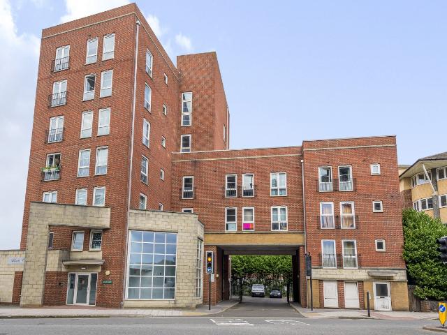 Apartment for rent in Ocean Village, Southampton