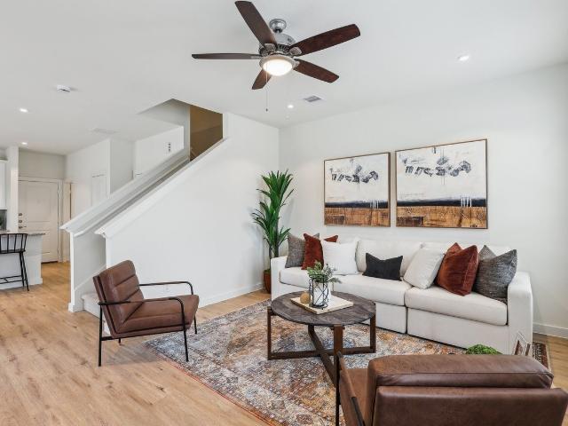 Apartment for rent in Fulshear, Fort Bend County