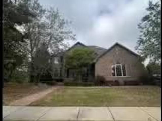 House for sale in Clinton Township