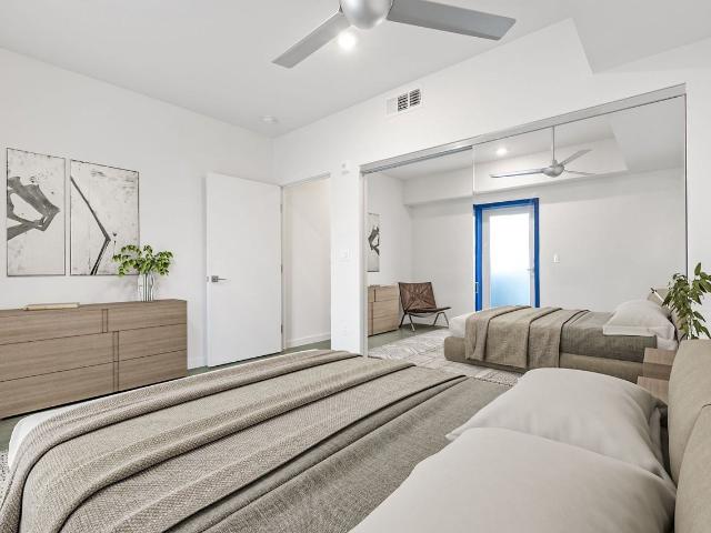 Apartment for rent in Canoga Park, California