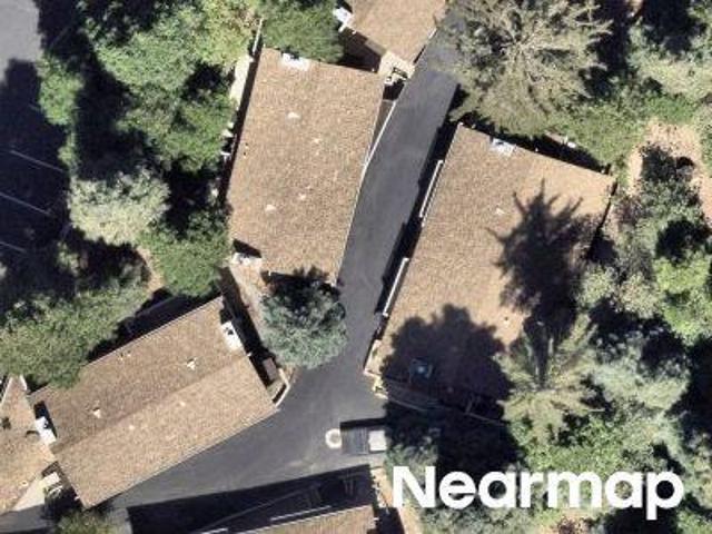 Property for sale in Lake Arrowhead, San Bernardino County