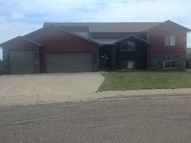 House for sale in Dickinson, North Dakota
