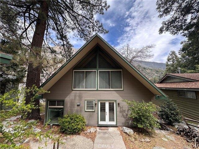 House for sale in Forest Falls