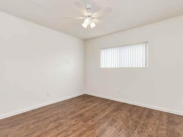 Apartment for rent in Costa Mesa, California