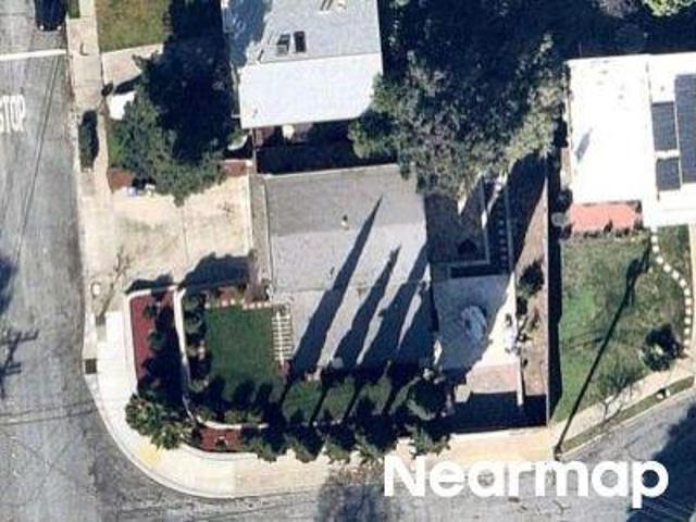 House for sale in Fremont