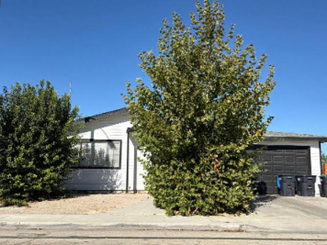 House for sale in Lancaster, Los Angeles County