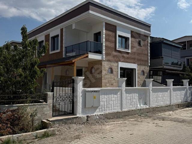 Foça, İzmir içerisinde satılık Villa
