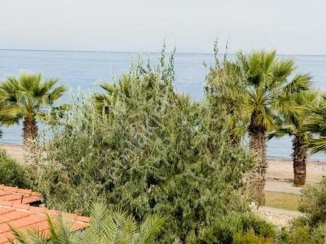 Cumhuriyet Mahallesi, Foça içerisinde satılık Villa
