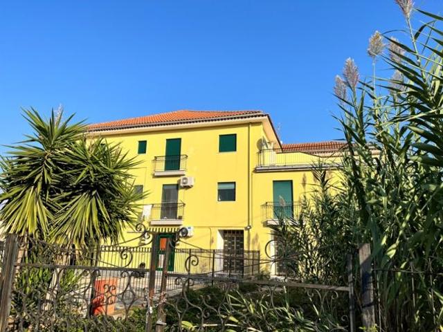 Appartamento in vendita a Capaccio, Campania