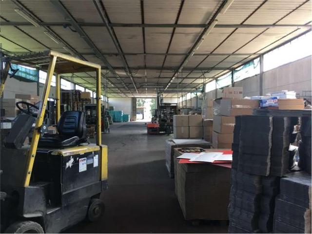 Capannone in vendita a Lammari, Capannori