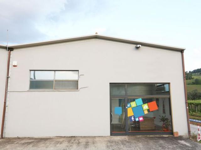Capannone in affitto a Villamagna, Abruzzo
