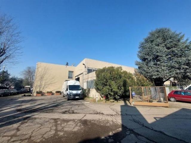 Capannone in affitto a Bologna, Reggio Emilia