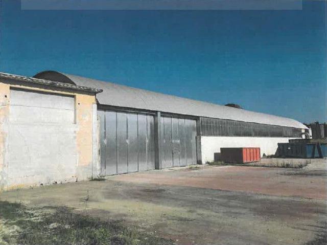 Capannone in affitto a Colli al Metauro, Marche