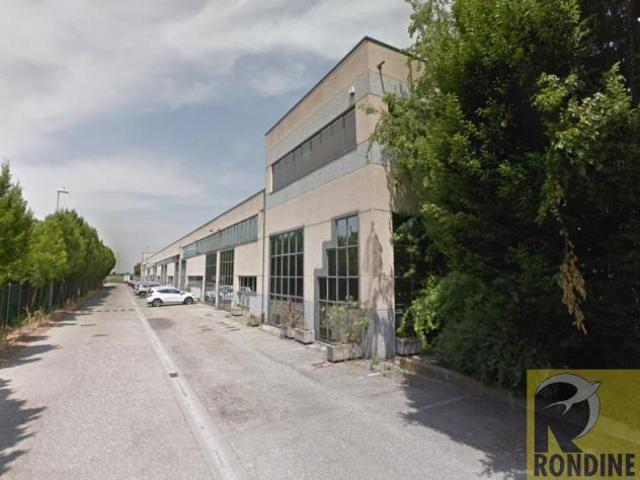 Capannone in vendita a Faenza, Ravenna