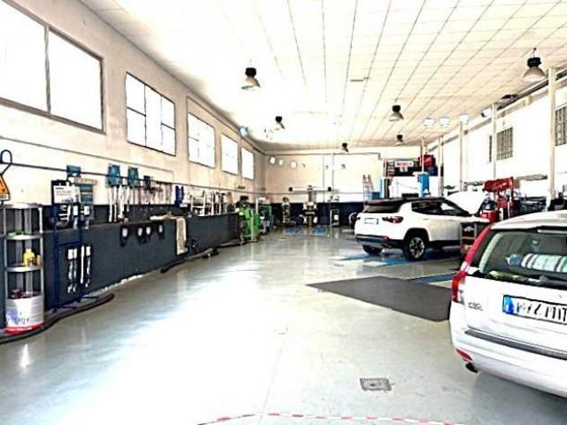 Capannone in affitto a Livorno, Toscana