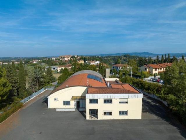 Capannone in vendita a Peccioli, Toscana