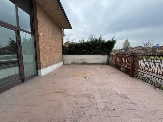 Capannone in affitto a Unione delle Terre d'Argine, Soliera