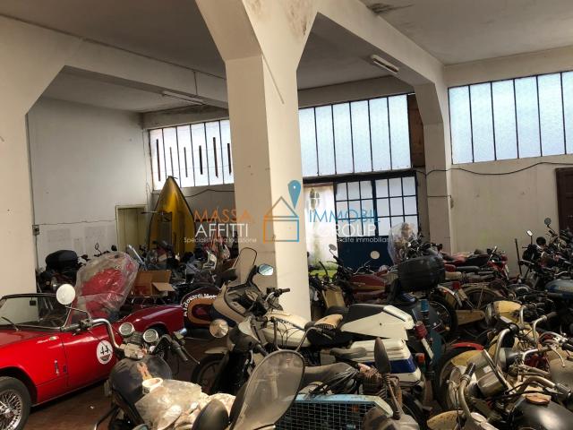 Capannone in vendita a San Carlo, Marina Di Massa