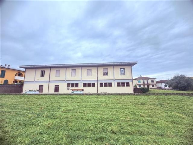 Capannone in vendita a Le Fornaci, Pistoia