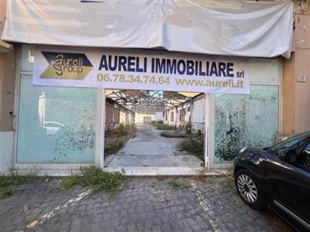 Capannone in vendita a Salario, Roma