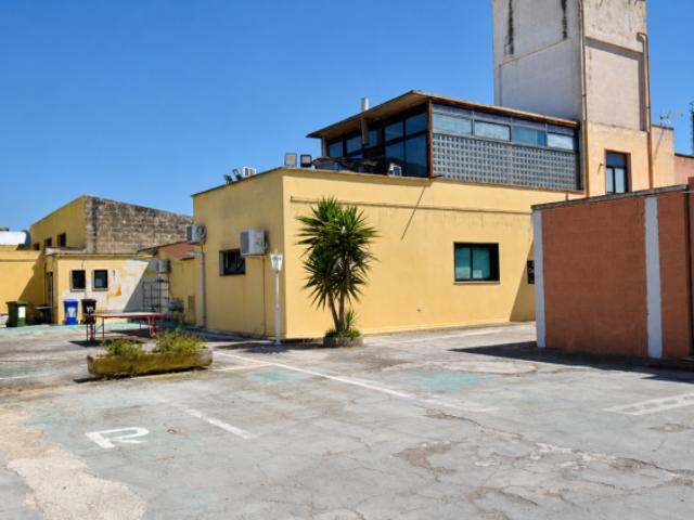 Capannone in vendita a Puglia, Lecce