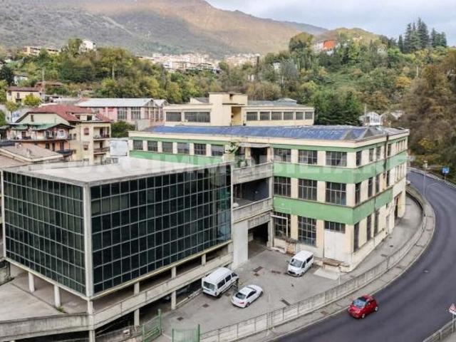Capannone in vendita a Comunità montana della valle Trompia, Lumezzane