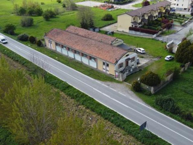 Capannone in vendita a Villanterio, Lombardia