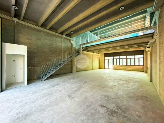 Capannone in affitto a Bagnolo Mella, Lombardia