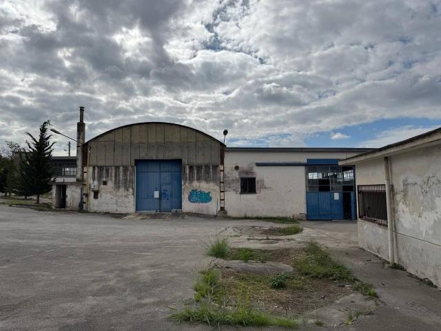 Capannone in affitto a Rione Sant'Anna, Olevano Sul Tusciano