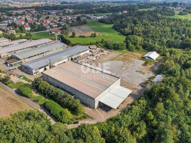 Capannone in affitto a Figliaro, Beregazzo con Figliaro