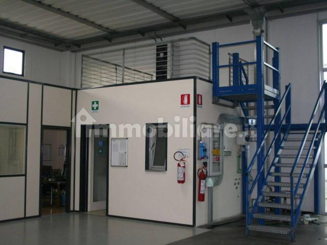 Capannone in affitto a Capannori, Lucca