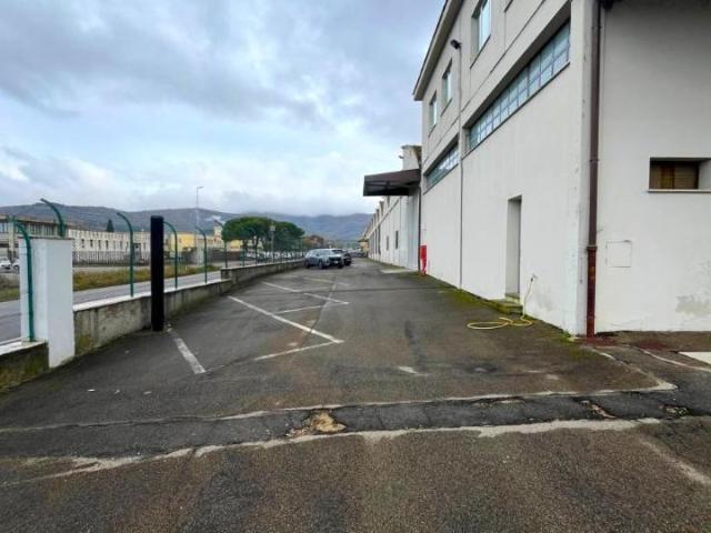 Capannone in affitto a Laterina Pergine Valdarno, Laterina