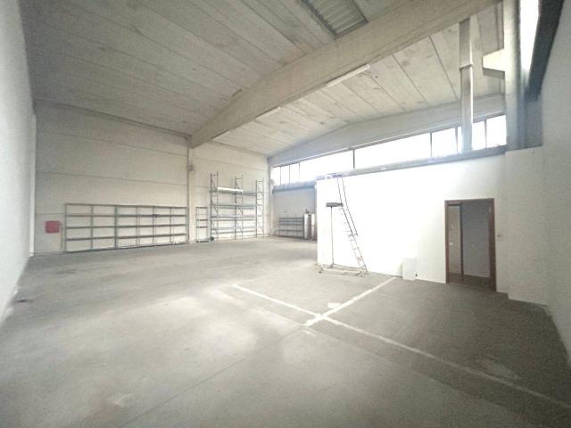 Capannone in affitto a Cervia, Reggio Emilia