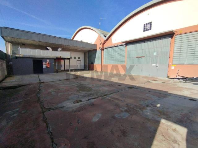 Capannone in affitto a Cologno Monzese, Lombardia