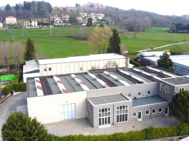 Capannone in affitto a Gironico Al Piano, Lombardia