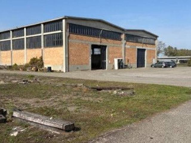 Capannone in affitto a Fiorenzuola D'arda, Reggio Emilia