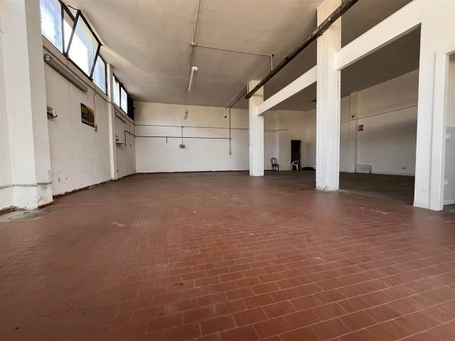 Capannone in affitto a Quartiere 5, Firenze