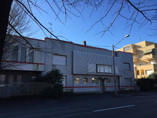 Capannone in affitto a Ronchi, Gallarate