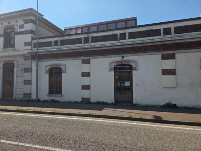 Capannone in affitto a Arnate, Gallarate