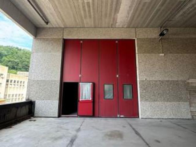 Capannone in affitto a Genova