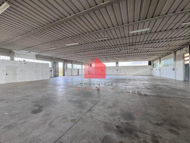 Capannone in affitto a Bondeno Di Gonzaga, Lombardia