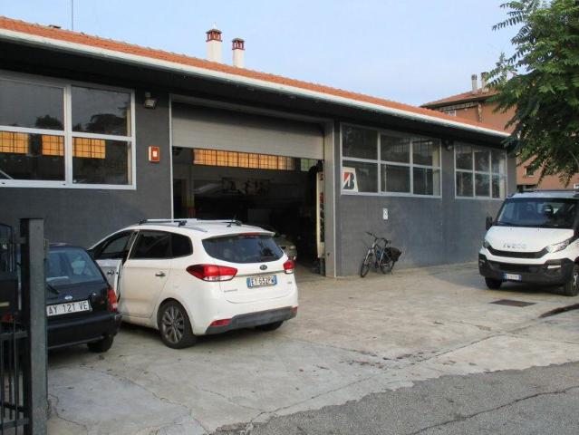 Capannone in affitto a Nuovo Circondario Imolese, Imola