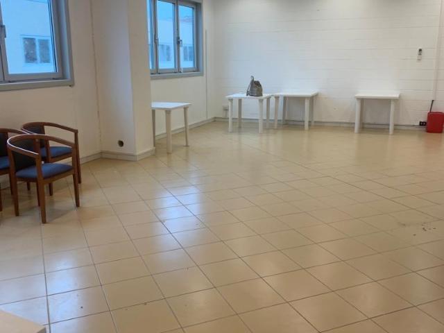 Capannone in affitto a Livorno, Toscana