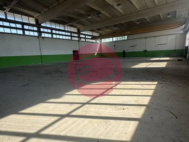 Capannone in affitto a Longiano, Reggio Emilia
