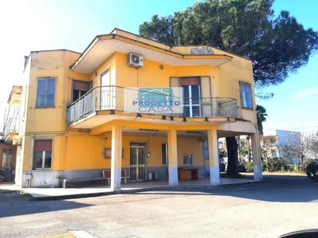 Capannone in affitto a Faibano di Marigliano, Marigliano