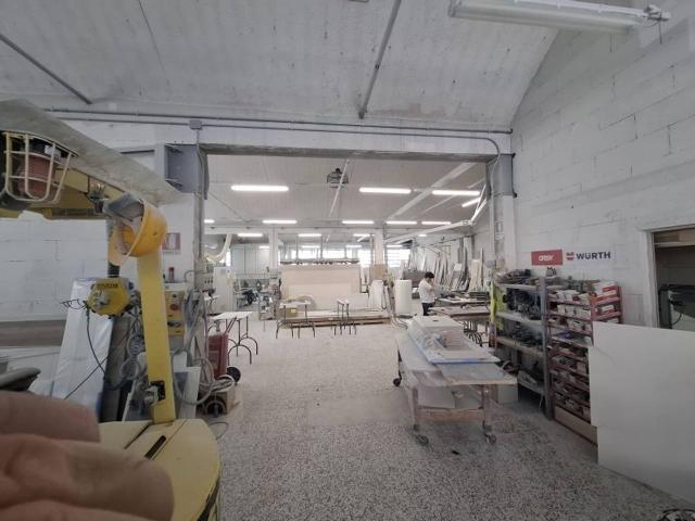 Capannone in affitto a Meda, Lombardia