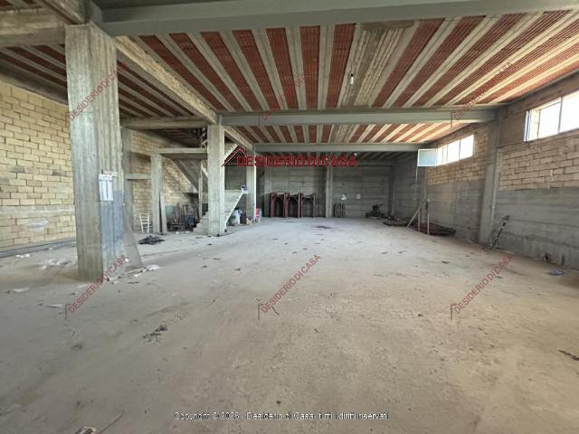 Capannone in affitto a Misilmeri, Palermo