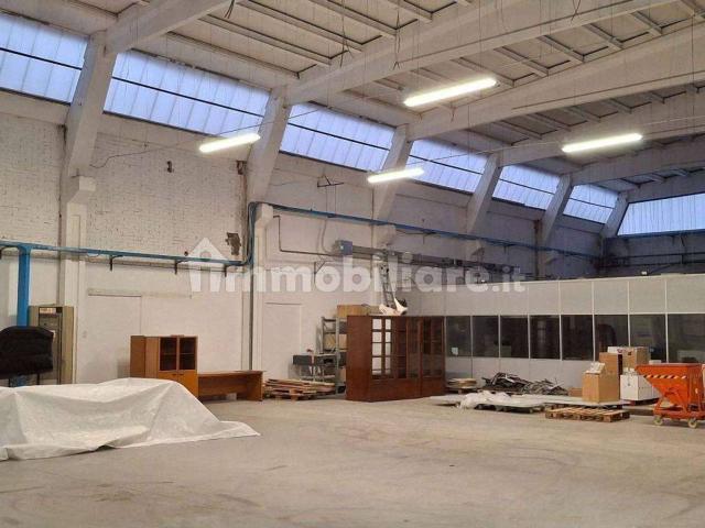 Capannone in affitto a Crocetta-San Lazzaro-Modena Est, Modena