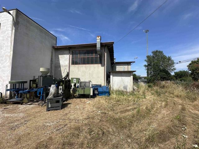 Capannone in affitto a Monselice, Veneto